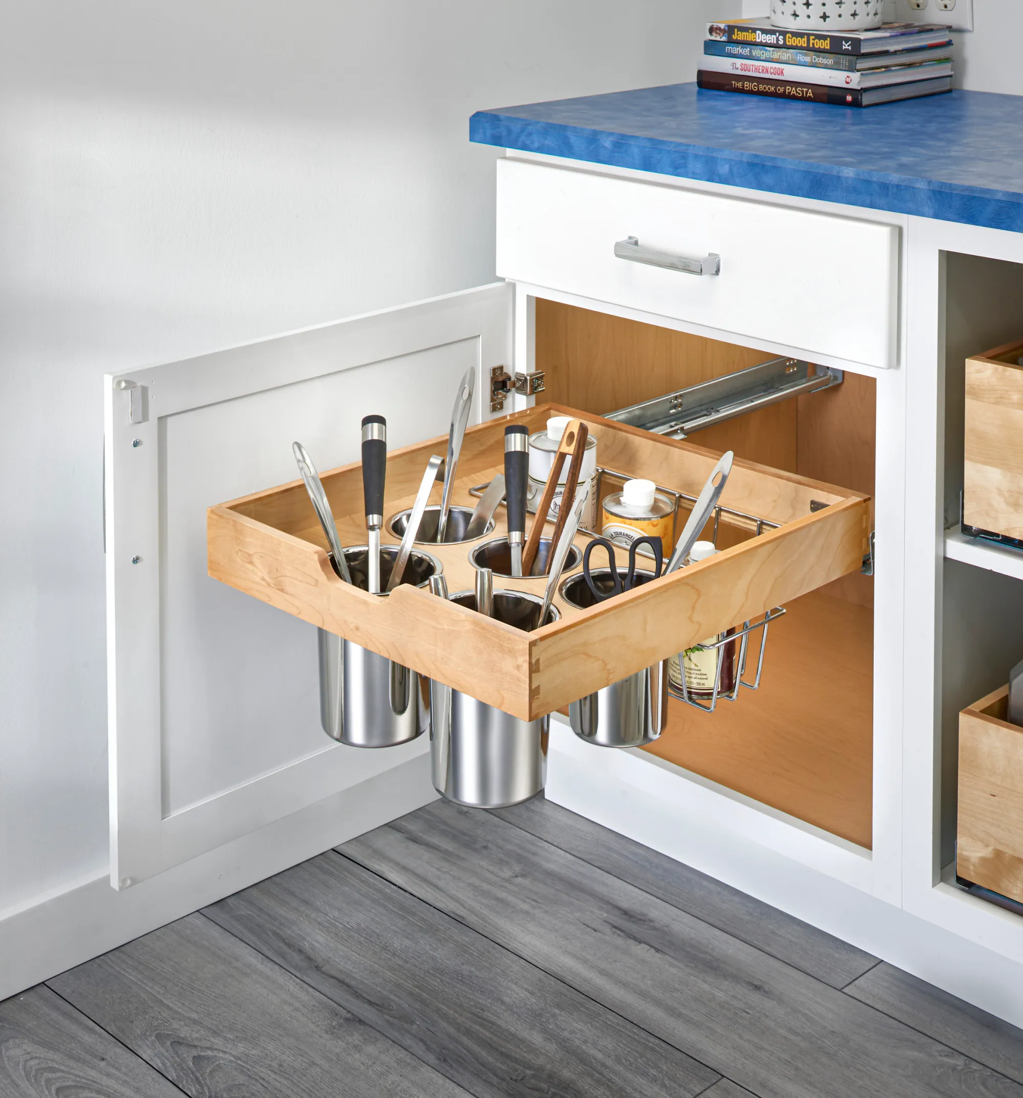 Side Mount Utensil Pullout